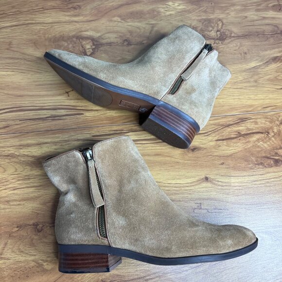 Naturalizer Robyn Suede‎ Ankle Boot Womens Size 7.5 Bootie Side Zip NEW - Picture 8 of 9